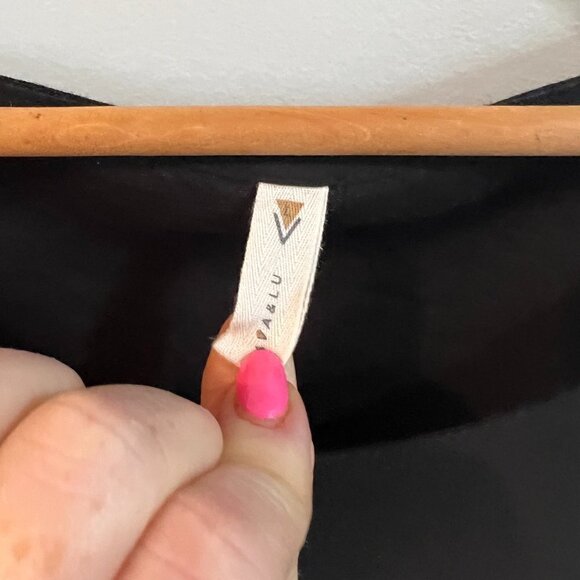 Ava & Lu Peacock Print Dress Size Large Sleeveless - Picture 4 of 5